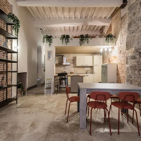 Story House - Appartamento *